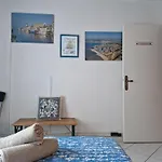 Hébergements Lyael - Marina Lumineuse Avec Ponton Privé à Port Camargue Appartement *