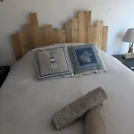 Hebergements Lyael - Marina Lumineuse Avec Ponton Prive A Port Camargue Apartament