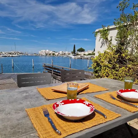 Hebergements Lyael - Marina Lumineuse Avec Ponton Prive A Port Camargue